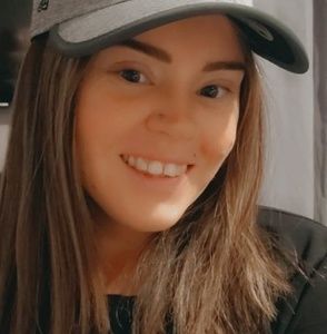 Meet your Posher, Cheryl